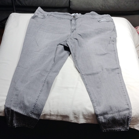 Lane Bryant Denim - Lane Bryant Womens Faded Gray jeans Size 28